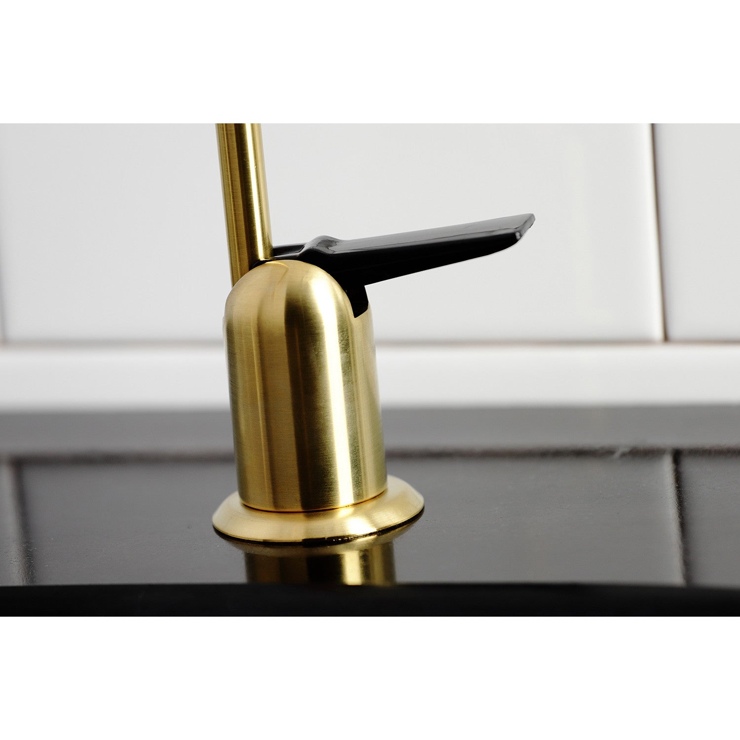 Kingston Tulare K6197 - Americana Single-Handle 1-Hole Deck Mount Water Filtration Faucet, Brushed Brass — thumbnail 2